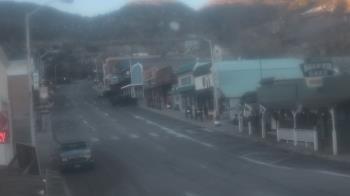 Weather camera view of Overland Hotel.