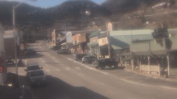 Weather camera view of Overland Hotel.