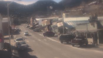 Weather camera view of Overland Hotel.