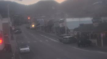 Weather camera view of Overland Hotel.