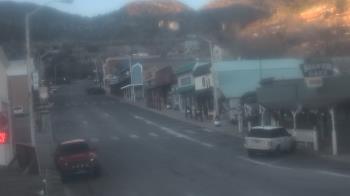 Weather camera view of Overland Hotel.