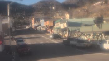 Weather camera view of Overland Hotel.