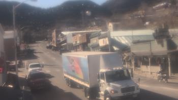 Weather camera view of Overland Hotel.