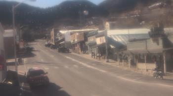 Weather camera view of Overland Hotel.