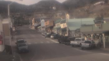 Weather camera view of Overland Hotel.