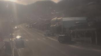 Weather camera view of Overland Hotel.