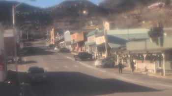 Weather camera view of Overland Hotel.