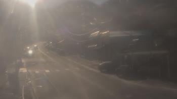 Weather camera view of Overland Hotel.