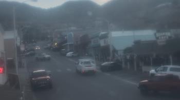 Weather camera view of Overland Hotel.