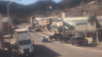 Weather camera view of Overland Hotel.