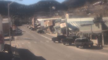 Weather camera view of Overland Hotel.