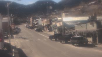 Weather camera view of Overland Hotel.