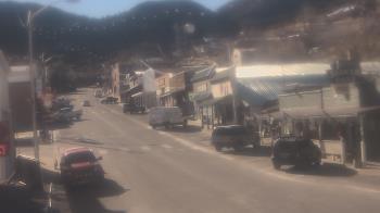 Weather camera view of Overland Hotel.