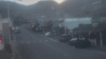 Weather camera view of Overland Hotel.
