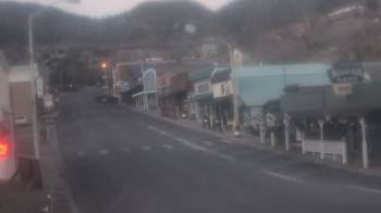 Weather camera view of Overland Hotel.