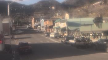 Weather camera view of Overland Hotel.