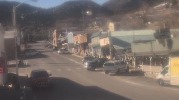 Weather camera view of Overland Hotel.