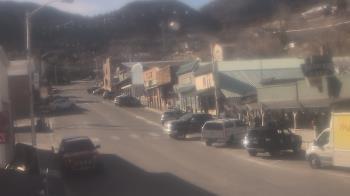 Weather camera view of Overland Hotel.