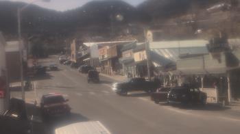 Weather camera view of Overland Hotel.