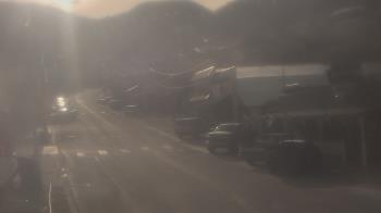 Weather camera view of Overland Hotel.