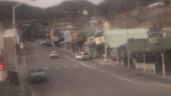 Weather camera view of Overland Hotel.