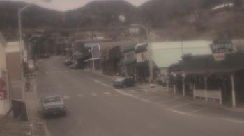 Weather camera view of Overland Hotel.