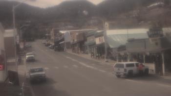 Weather camera view of Overland Hotel.