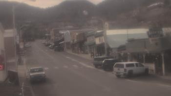 Weather camera view of Overland Hotel.