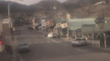 Weather camera view of Overland Hotel.