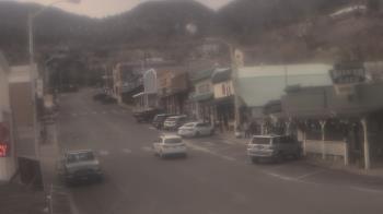 Weather camera view of Overland Hotel.