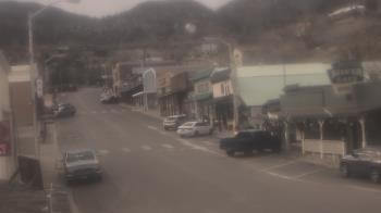 Weather camera view of Overland Hotel.