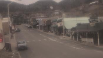 Weather camera view of Overland Hotel.