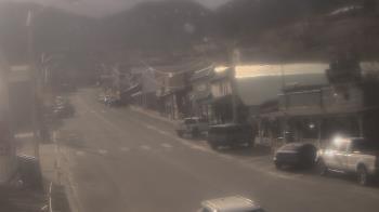 Weather camera view of Overland Hotel.