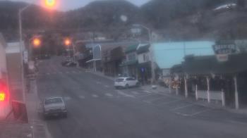 Weather camera view of Overland Hotel.