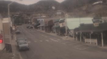 Weather camera view of Overland Hotel.