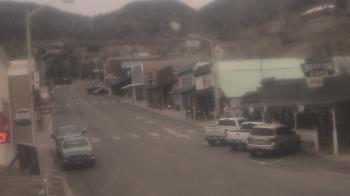 Weather camera view of Overland Hotel.