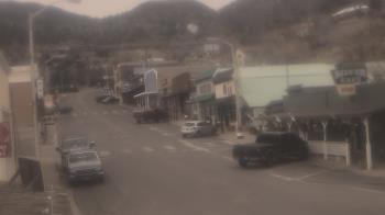 Weather camera view of Overland Hotel.