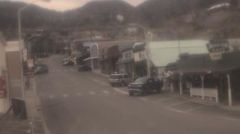 Weather camera view of Overland Hotel.
