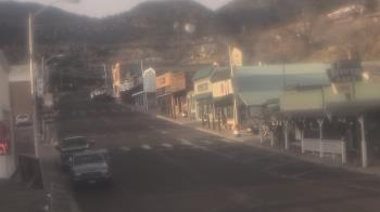 Weather camera view of Overland Hotel.