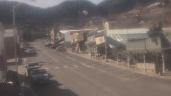 Weather camera view of Overland Hotel.