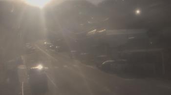 Weather camera view of Overland Hotel.