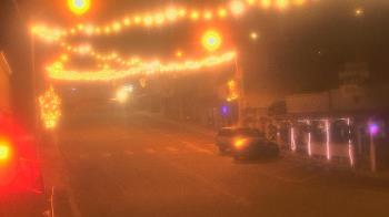 Weather camera view of Overland Hotel.