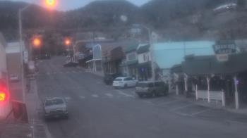 Weather camera view of Overland Hotel.
