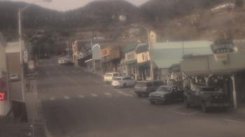 Weather camera view of Overland Hotel.