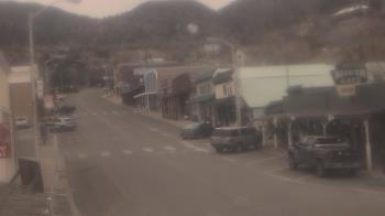Weather camera view of Overland Hotel.