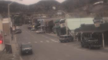 Weather camera view of Overland Hotel.