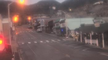 Weather camera view of Overland Hotel.