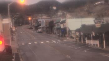 Weather camera view of Overland Hotel.