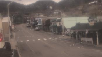 Weather camera view of Overland Hotel.