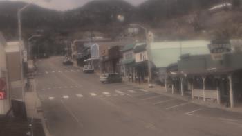 Weather camera view of Overland Hotel.